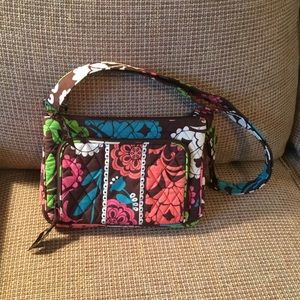 Vera Bradley Little Hipster in the Lola pattern